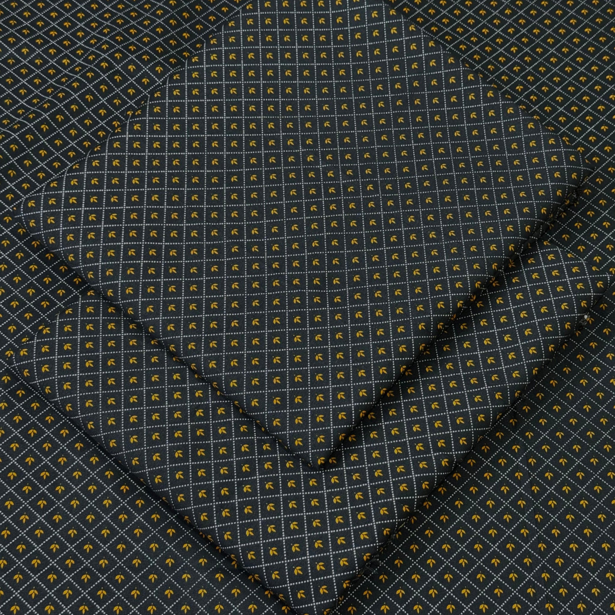 *ROOMA LINEN*